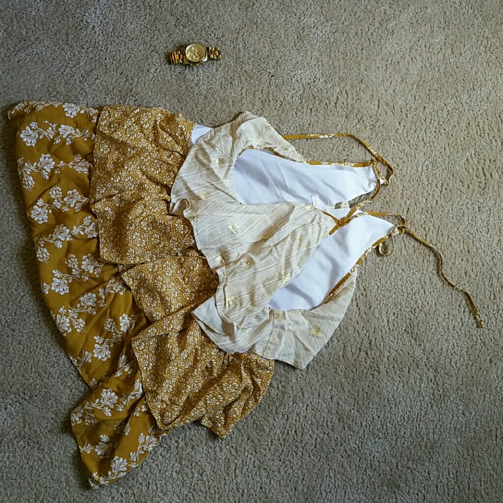 Gold/Orange White Ruffle Top - Picture 4 of 5